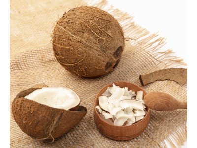 Кокосові чипси: легкий і здоровий перекус